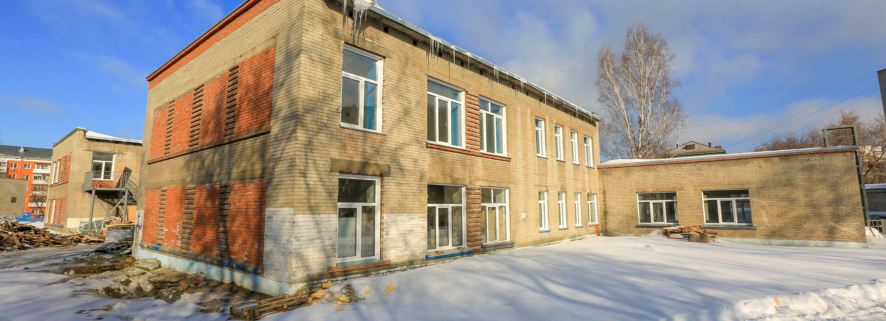 Шестикратная экономия: новый корпус лицея НГТУ оценил мэр Локоть