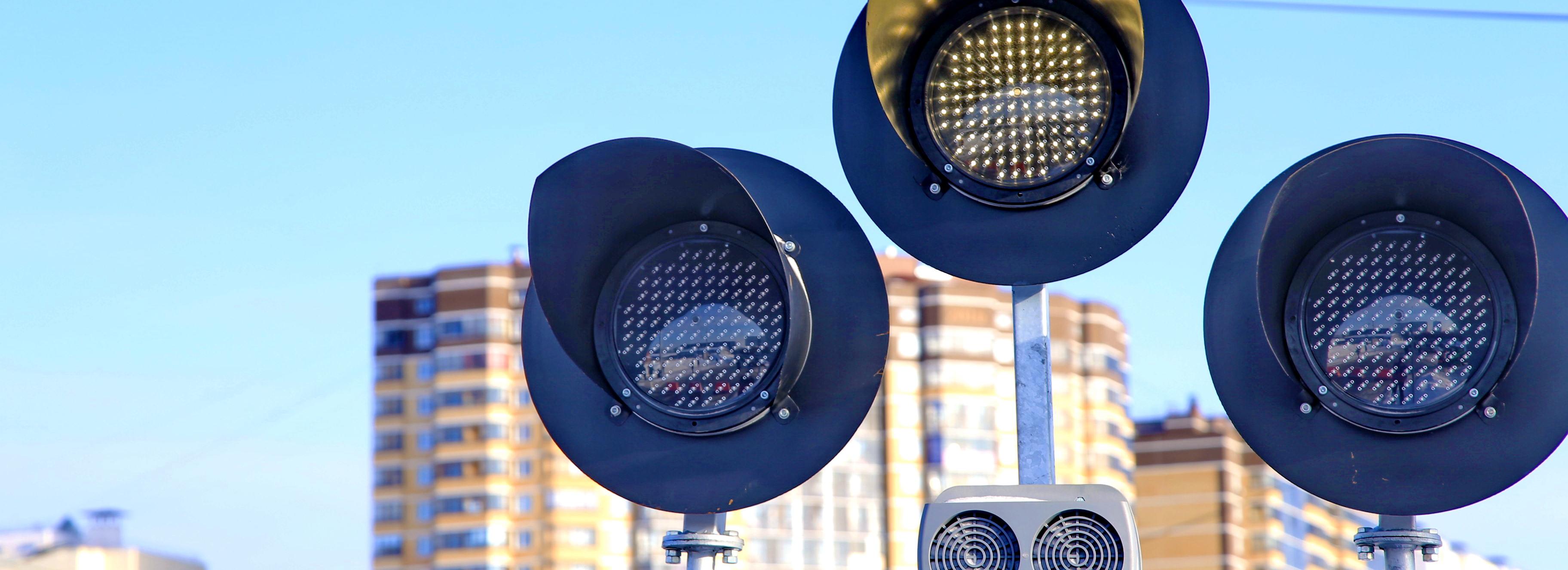 Переезды в Новосибирске привели в порядок по требованию прокуратуры