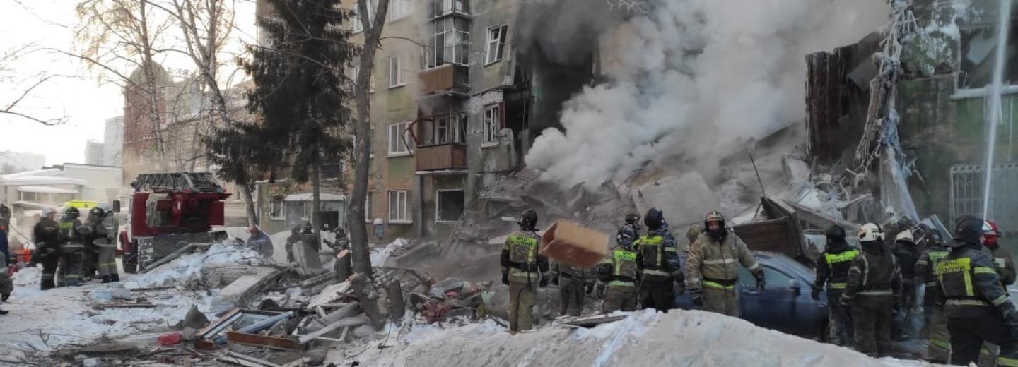 Подъезд пятиэтажки на улице Линейной обрушился из-за взрыва газа