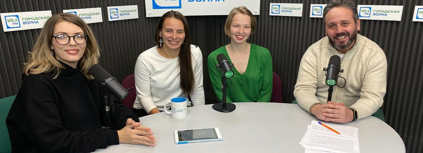 Разговор о спорте: заниматься на пилоне лучше начинать с шести лет