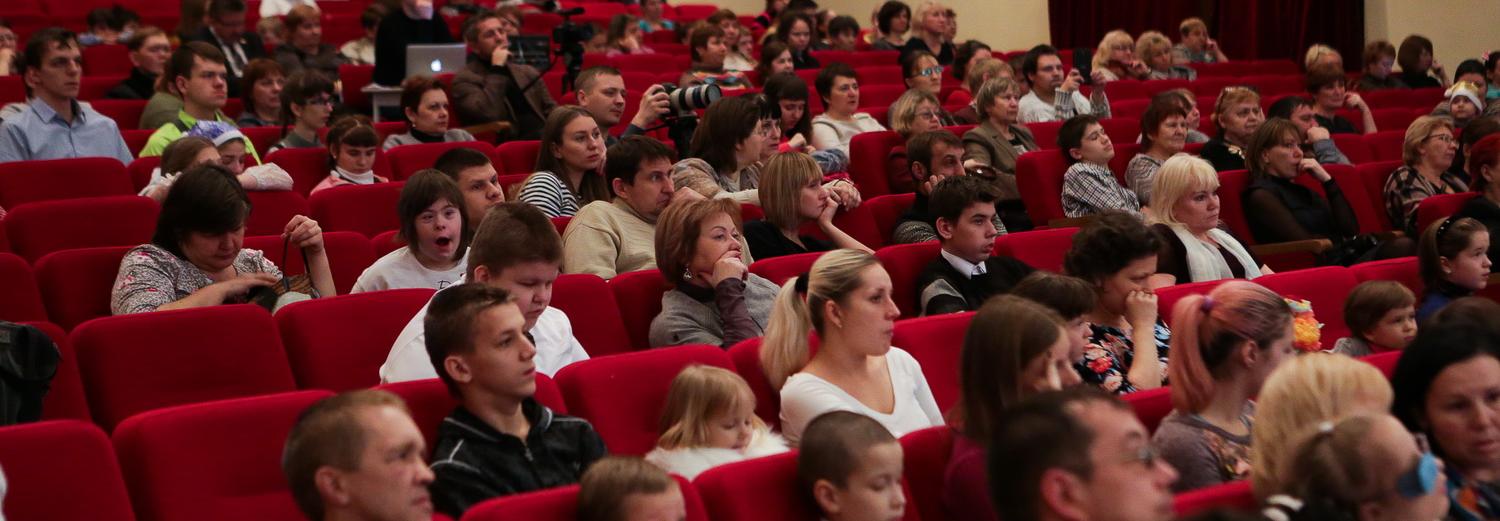 Кино вместо учебника: школьникам показали фильм о Сталинградской битве