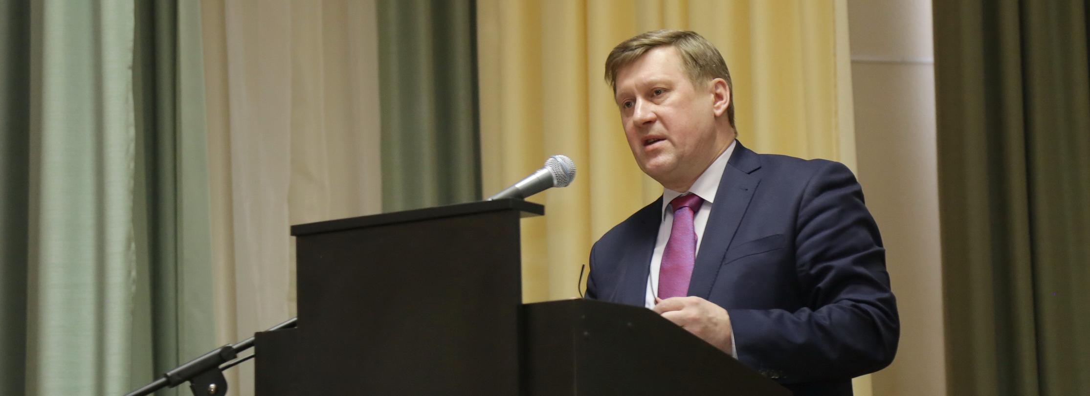 Телешоу «Город действия» с мэром Локтем: где и когда смотреть