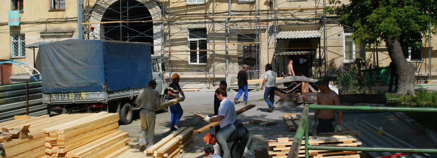 Почти 400 домов отремонтируют в 2022 году в Новосибирске