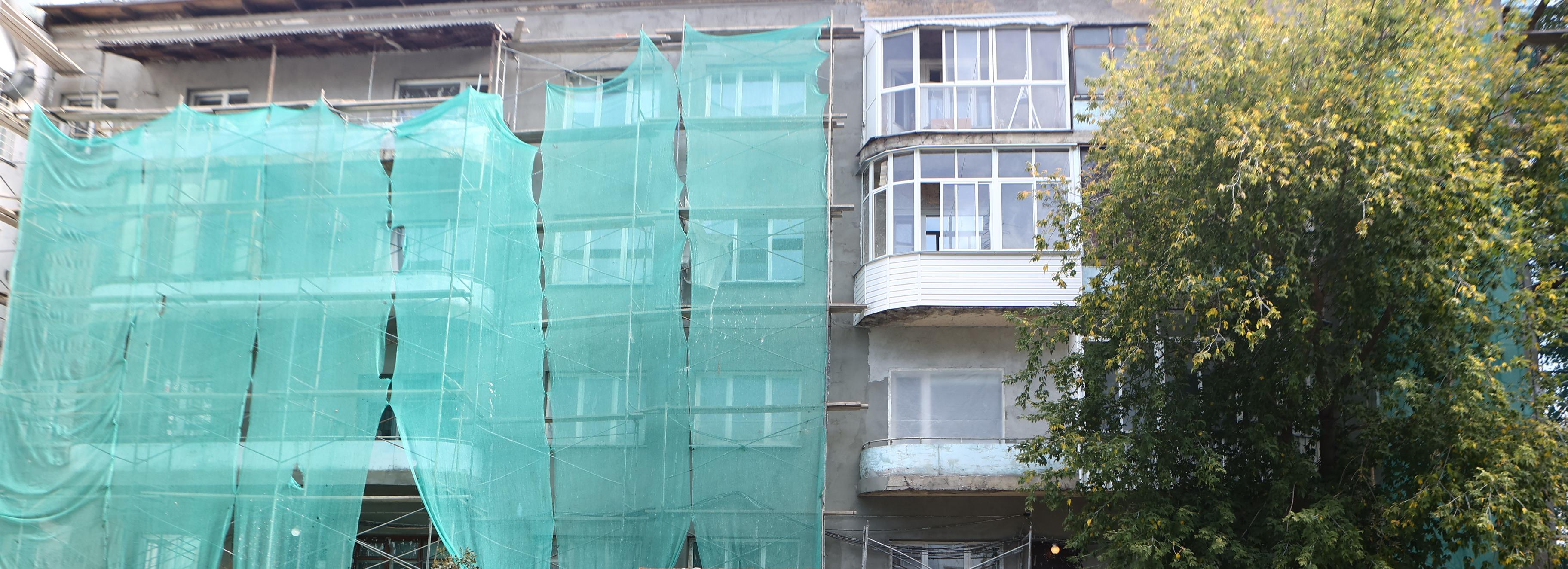 Мэр Кудрявцев проконтролировал ремонт уникального дома на Большевистской