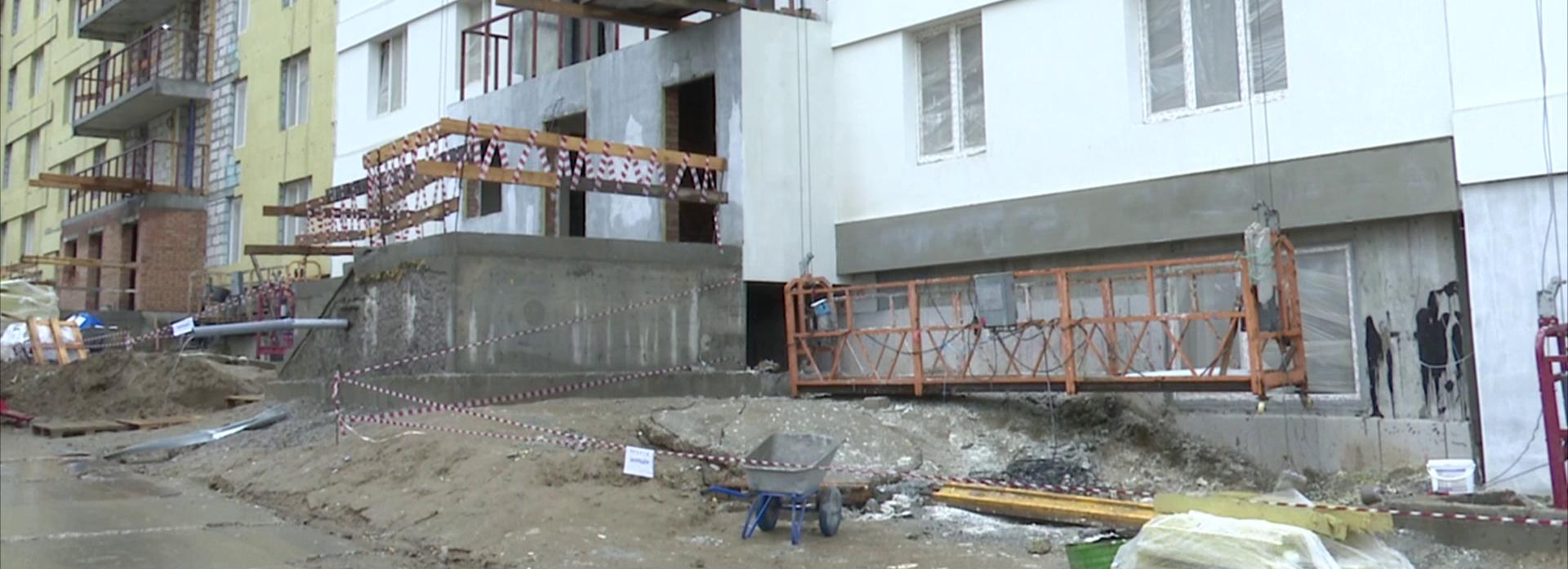 Десятилетний долгострой на Выборной планируют сдать к концу года