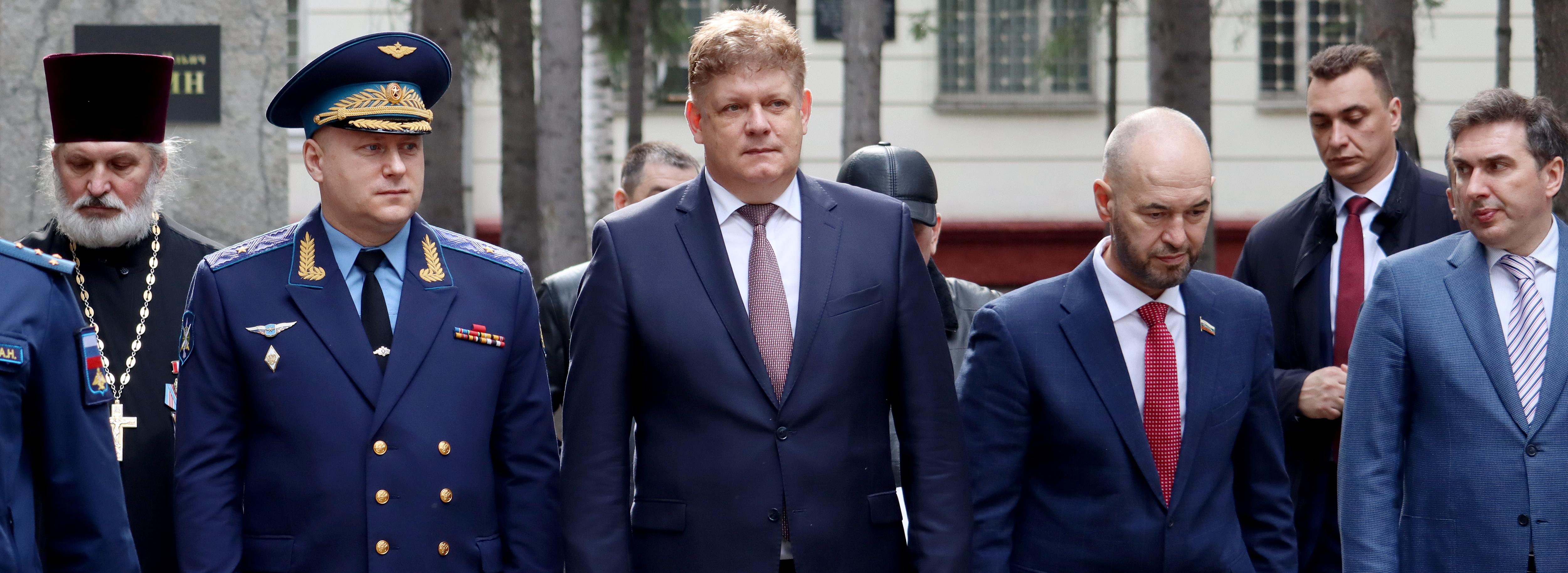 Полпред Серышев поздравил соединение ПВО с профессиональным праздником