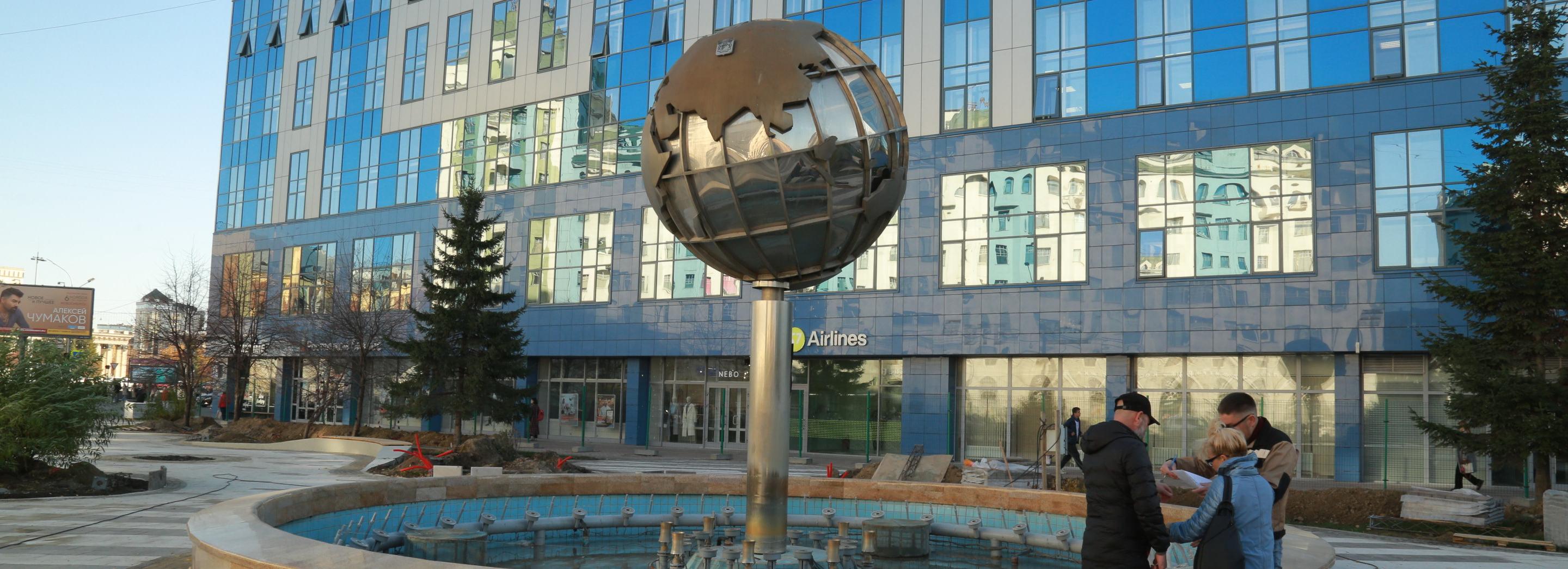 Сквер «Крылья Сибири» откроют для пешеходов до холодов