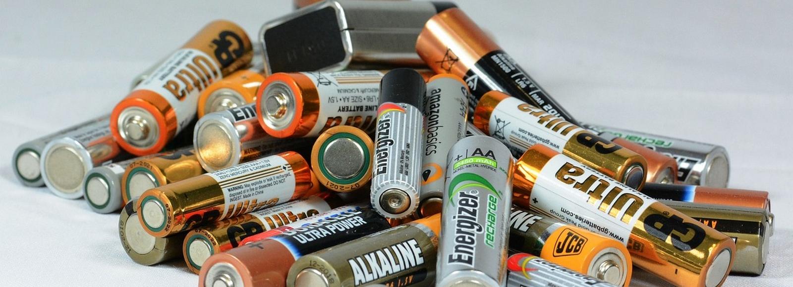 Села батарейка: выбросить или сдать на переработку?