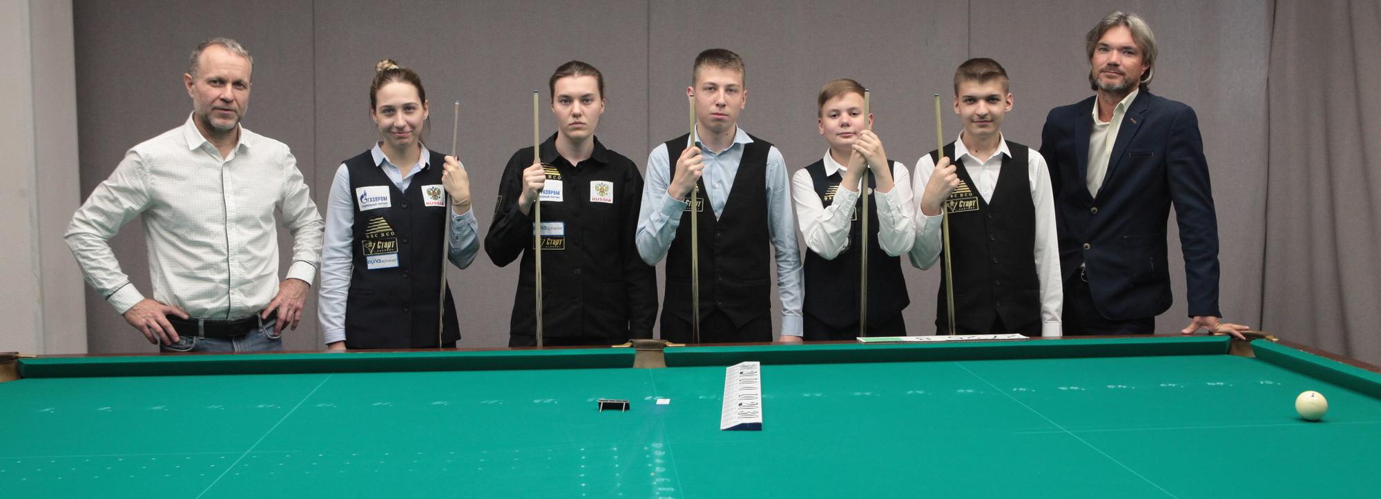 Свой кий я называю зубочисткой: репортаж из школы бильярда в Новосибирске