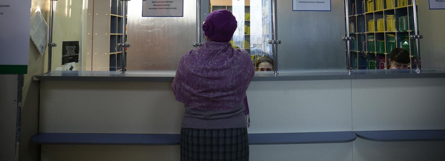 Самоизолированным пенсионерам предложили продлить больничные