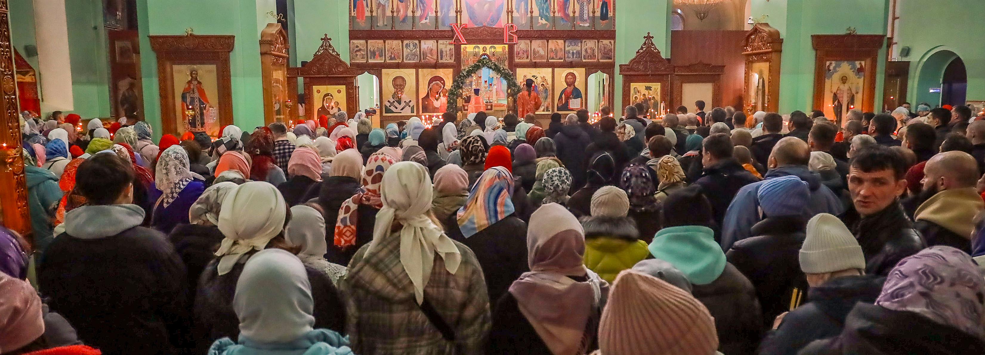 Мэр Кудрявцев поздравляет новосибирцев с Пасхой