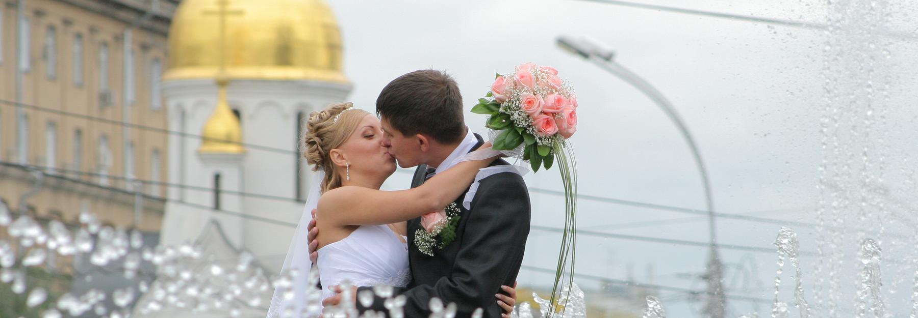 До свадьбы доживём: ЗАГСы готовы к наплыву молодожёнов после пандемии