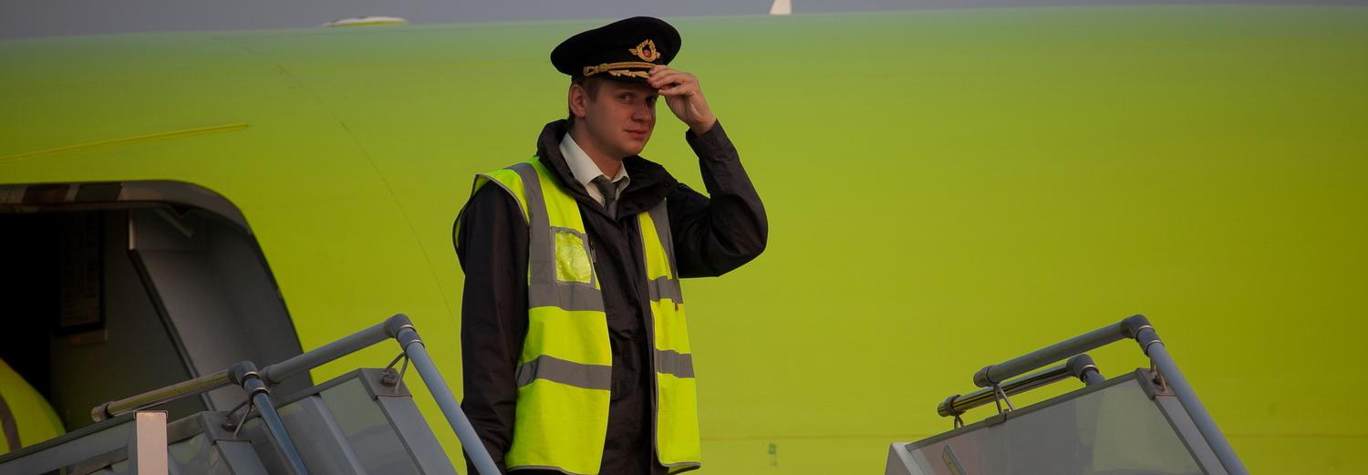 На самолётах из-за коронавируса стало летать на 90% пассажиров меньше