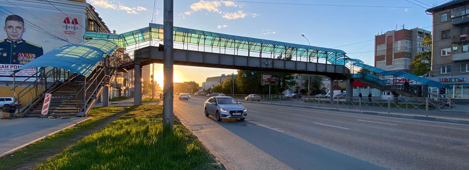На Большевичке открыли для пешеходов мост у завода торгового оборудования