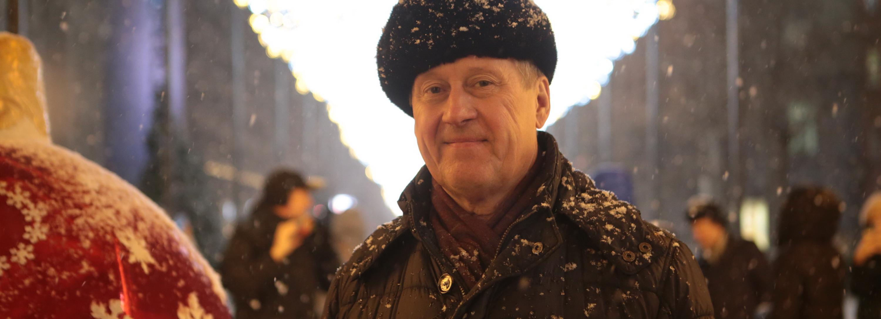 Мэр Анатолий Локоть поздравляет новосибирцев с Новым годом