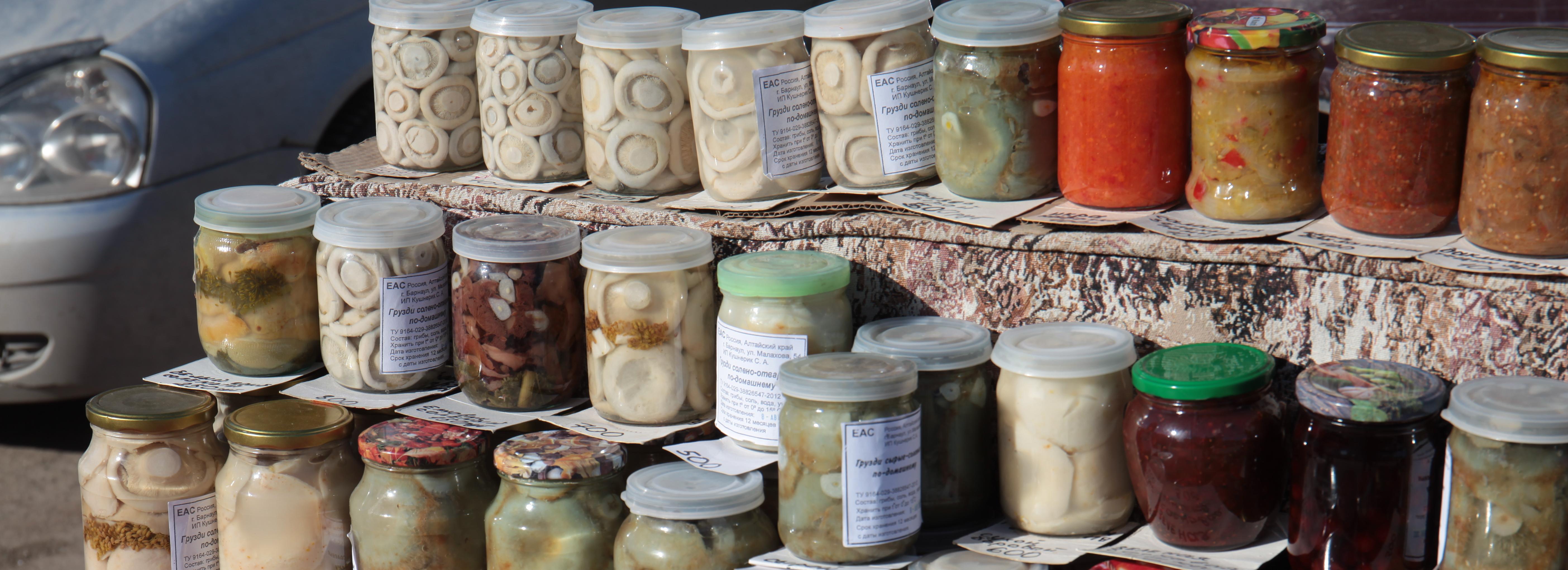 Четыре автобуса изменят маршруты из-за ярмарки на площади Маркса