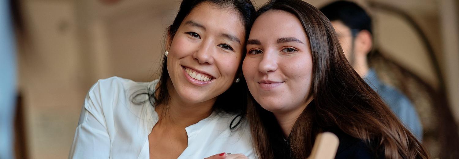 Тренировки по стрейчингу, йоге и медитации пройдут в пространстве «Балкон»