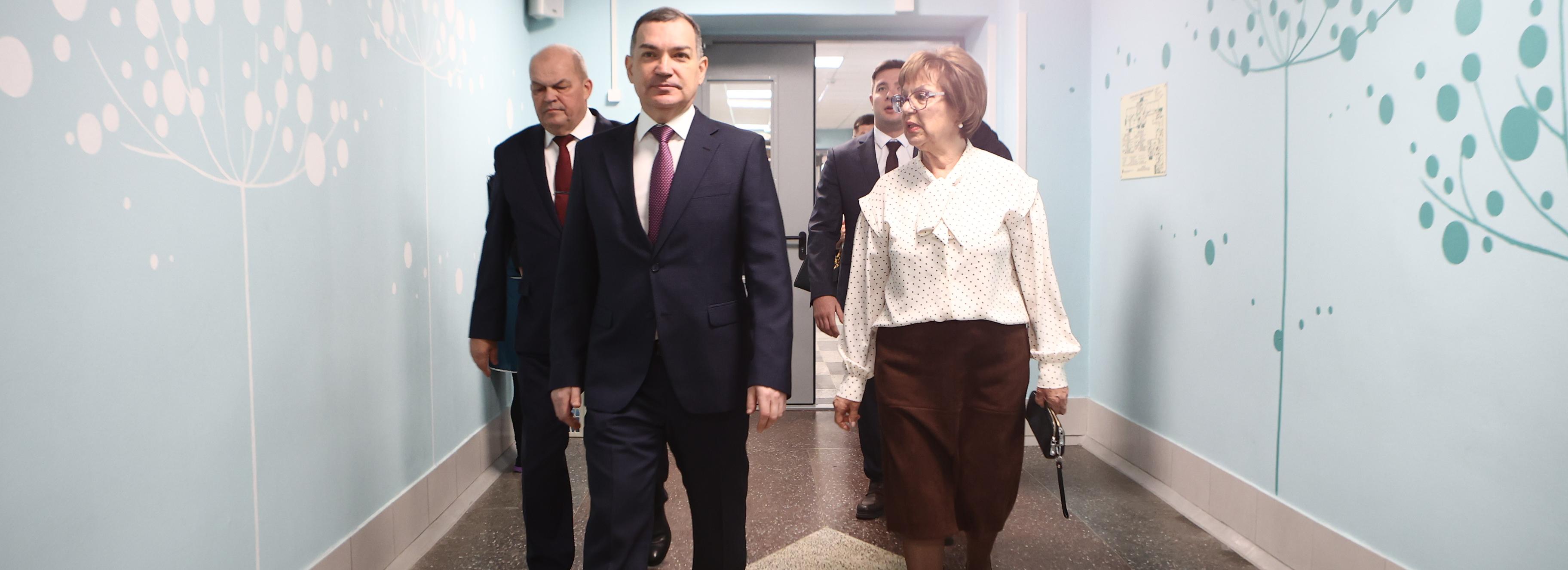 Мэр Кудрявцев подвёл итоги капитального ремонта школ в Новосибирске