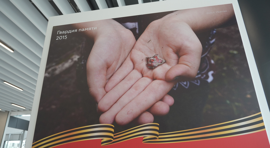 Фотовыставка о новосибирцах-фронтовиках открылась в аэропорту Толмачёво