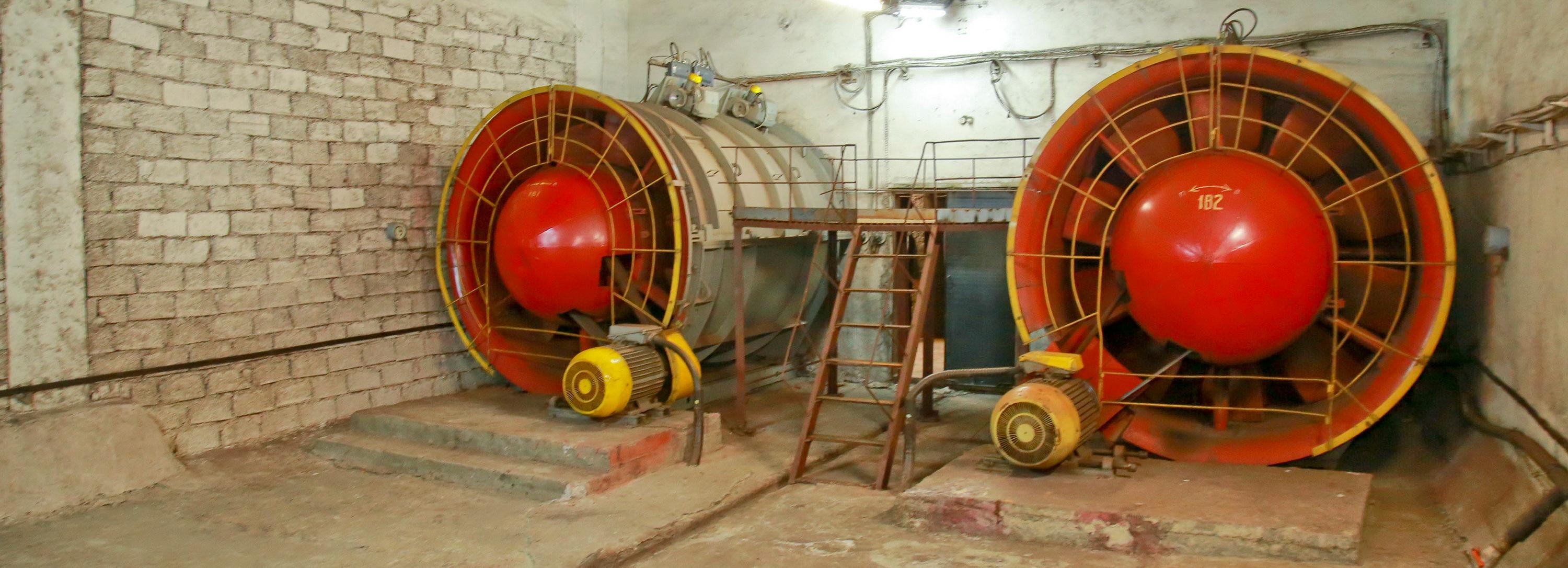 Как «дышит» новосибирское метро: фоторепортаж из секретных венткамер