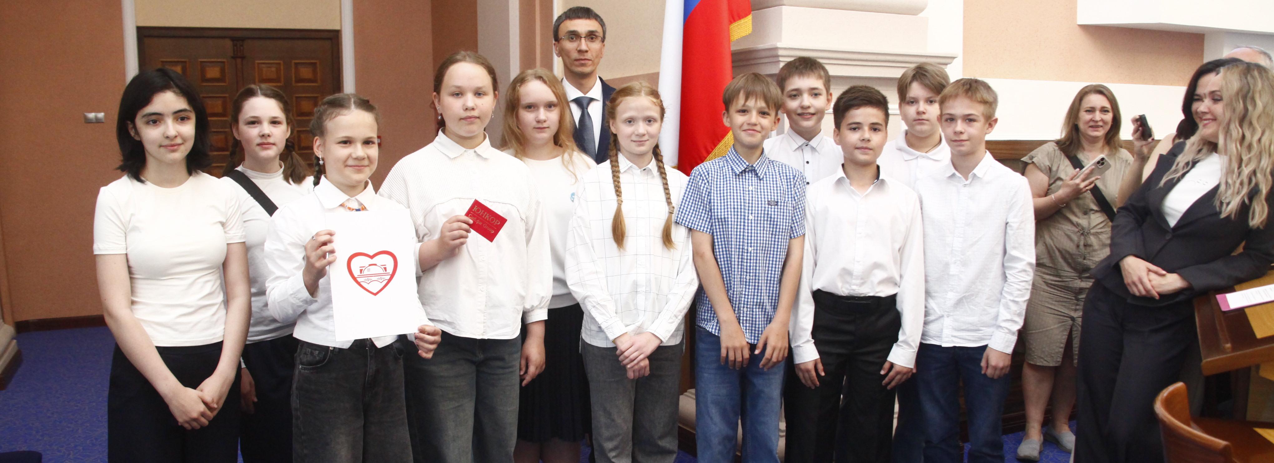 Юнкоров наградили за публикации о подвигах земляков в годы войны