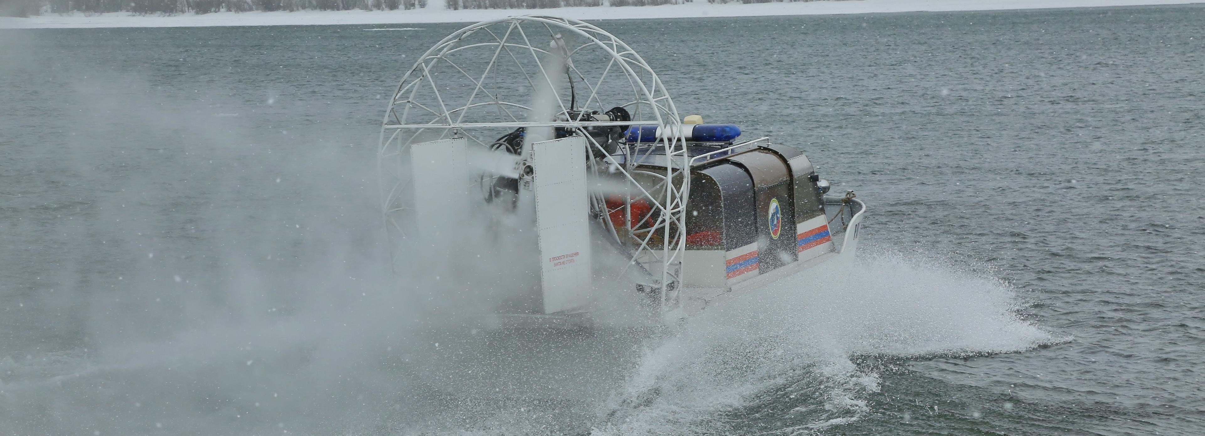 На водоёмах Новосибирска стремительно тает лёд