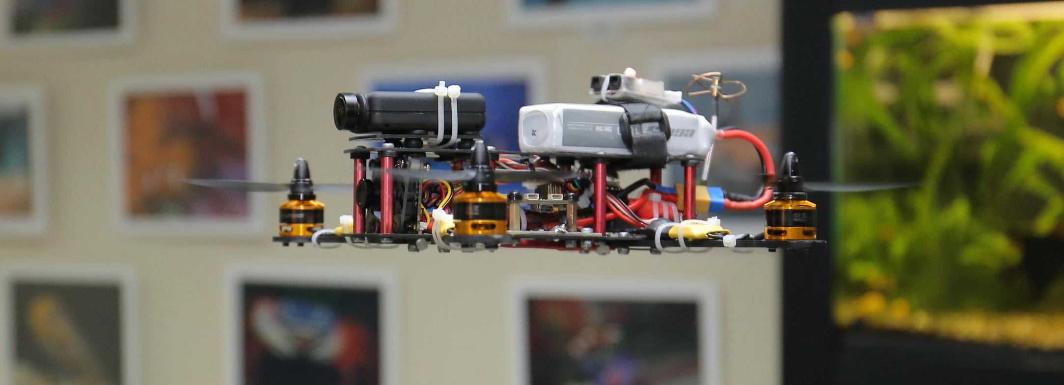 Бойцов СВО учат управлять дронами по реабилитационному сертификату