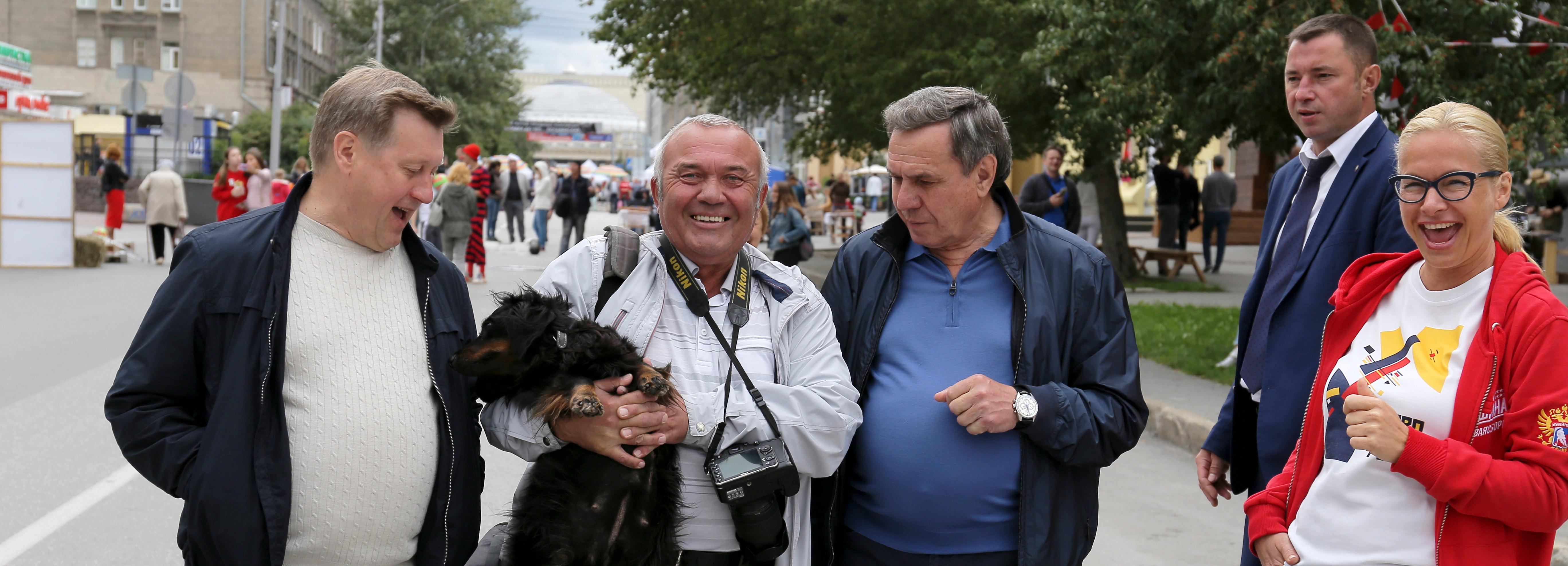 Юбилейную выставку трагически погибшего фотографа открыли в Новосибирске