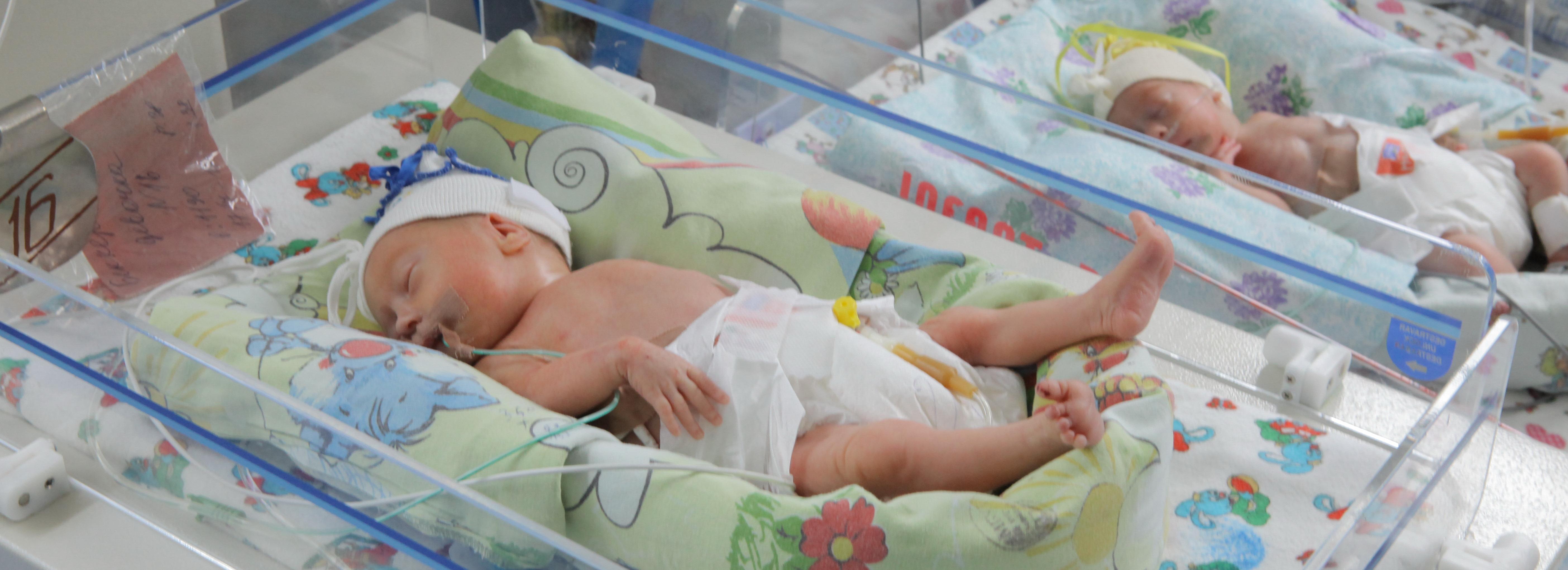 В больнице №25 Новосибирска опровергли безработицу из-за закрытия роддома