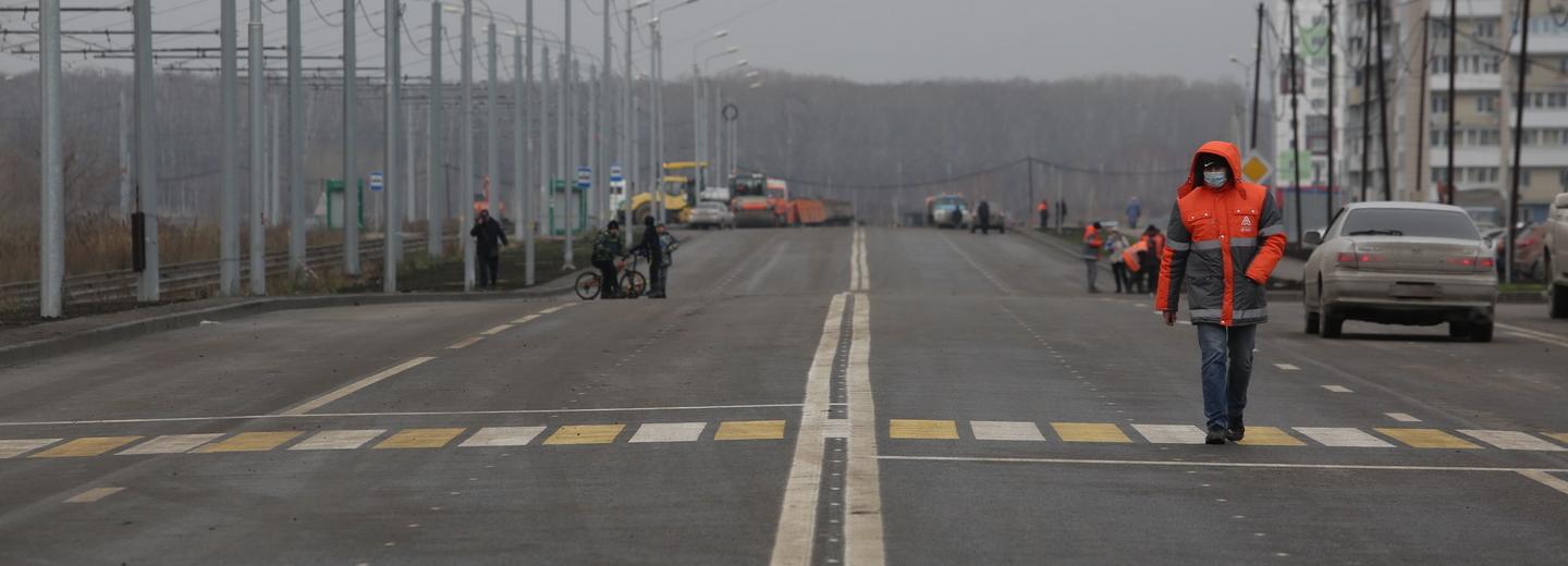 Новую дорогу на улице Титова дотянули до Чистой слободы