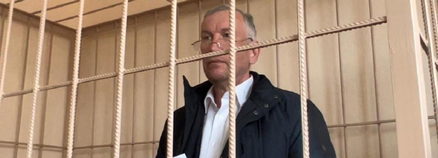 Новосибирский застройщик и депутат Джулай избежал заключения в СИЗО