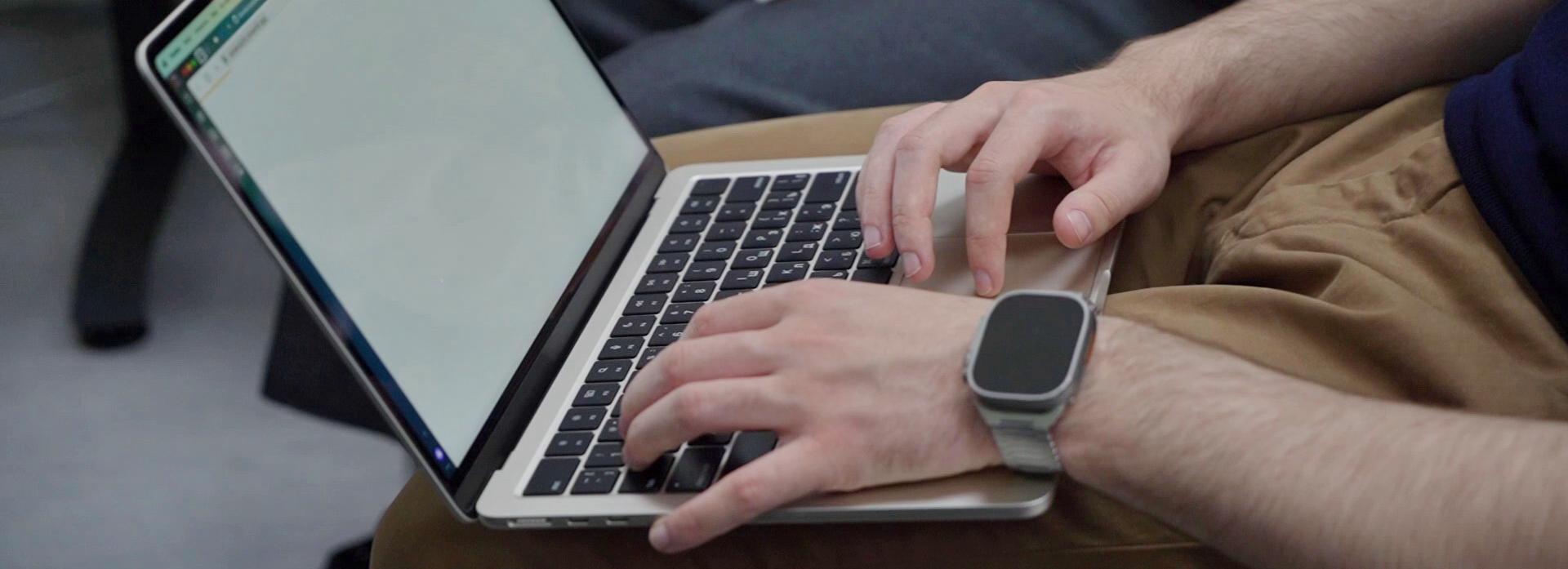 Безопасный мессенджер «Сферум» осваивают в новосибирских школах