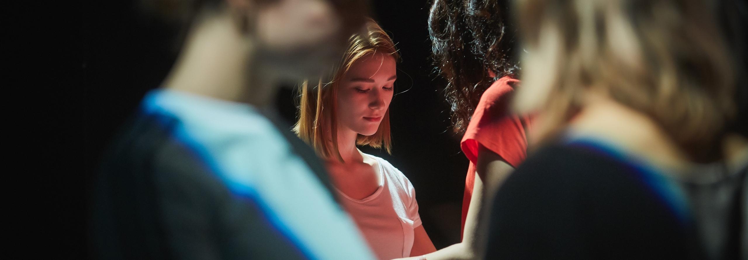 Личное тело: перформанс о близости людей покажут в «Красном факеле»