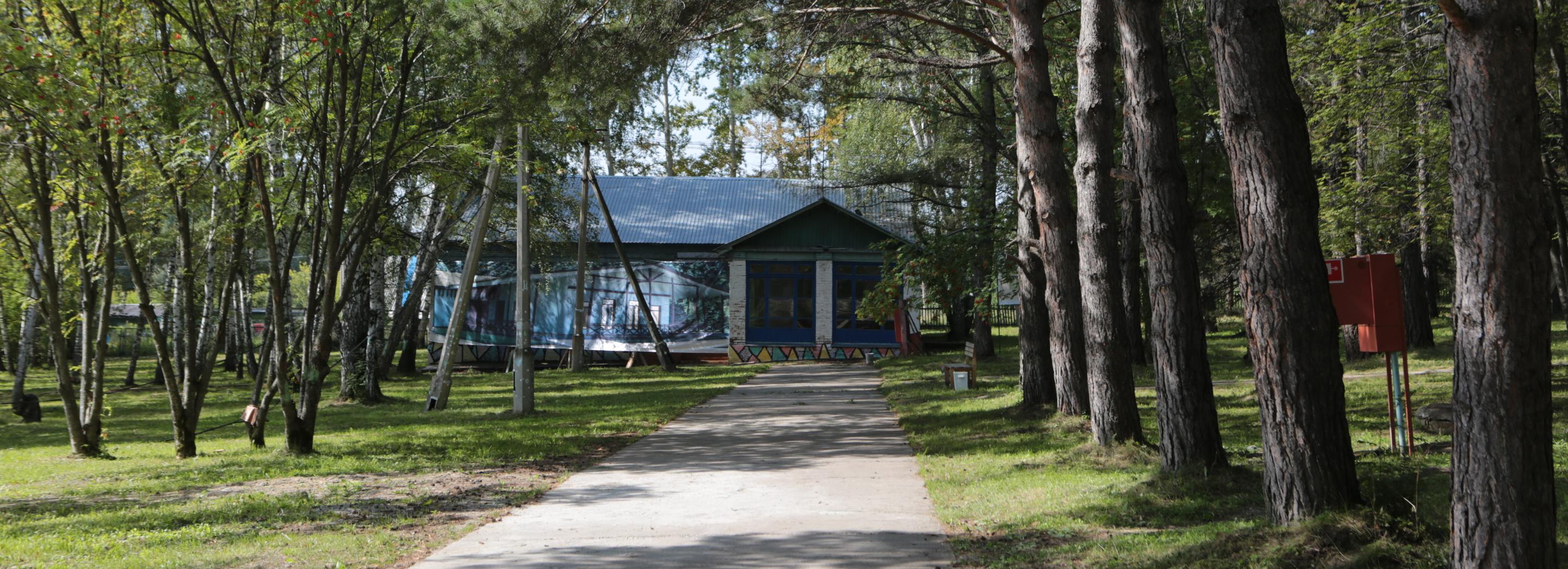 173 субсидированных путёвки выдали детям бойцов СВО в Новосибирске