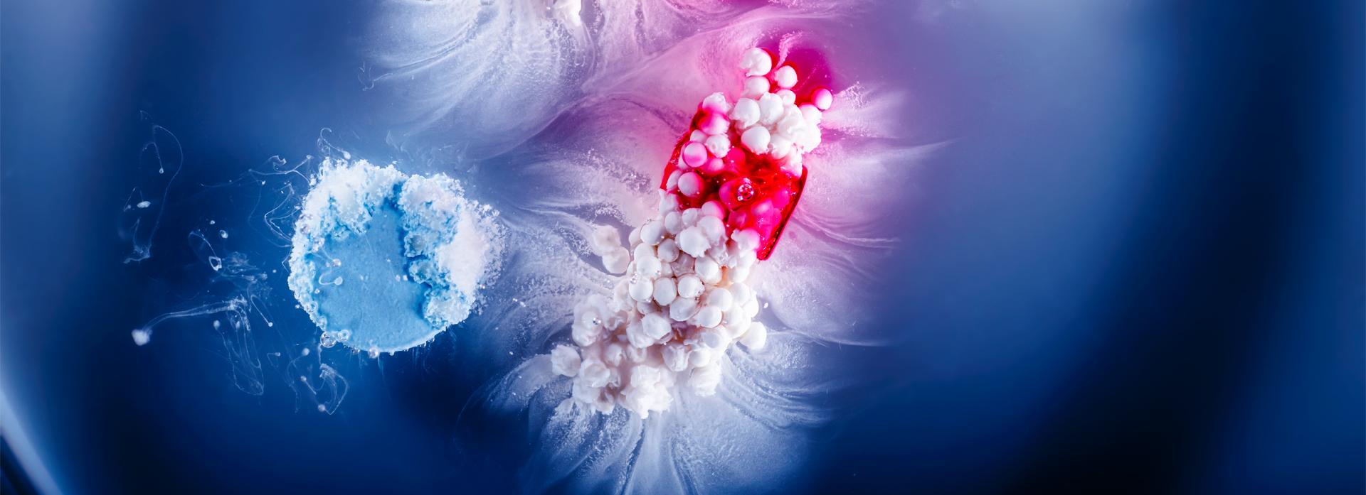 Что внутри таблетки: уникальную выставку открыли в центре Новосибирска