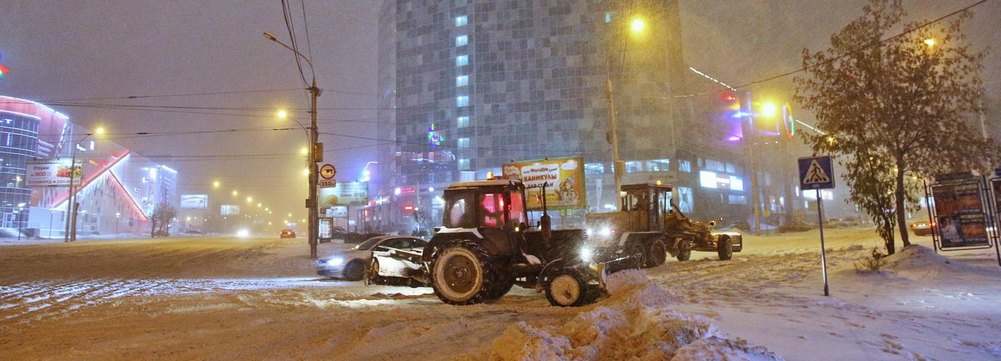 Где будут убирать снег 13, 14 и 15 февраля в Новосибирске — список улиц