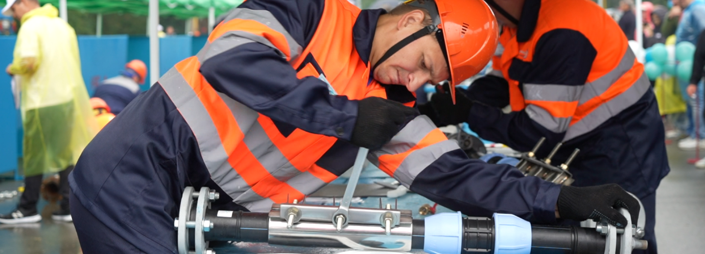 Работники Горводоканала блеснули умениями на конкурсе профмастерства