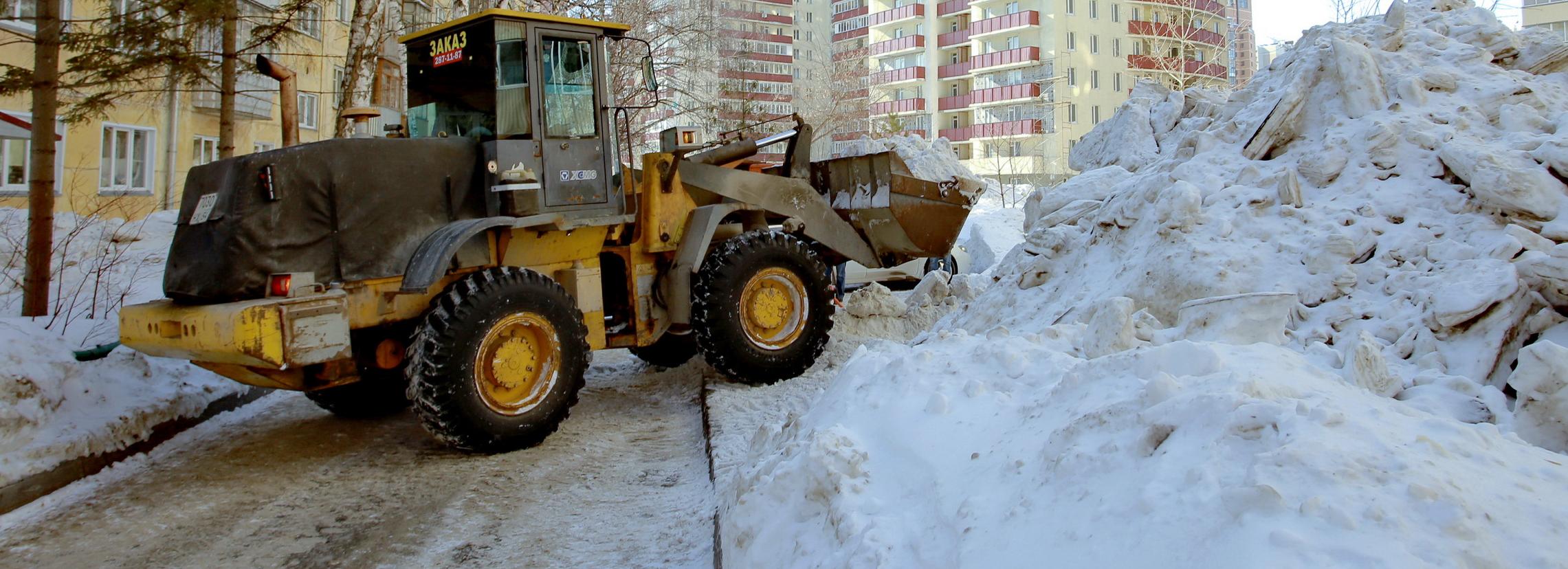 Эксперимент с уборкой снега в Академгородке оценят другие районы