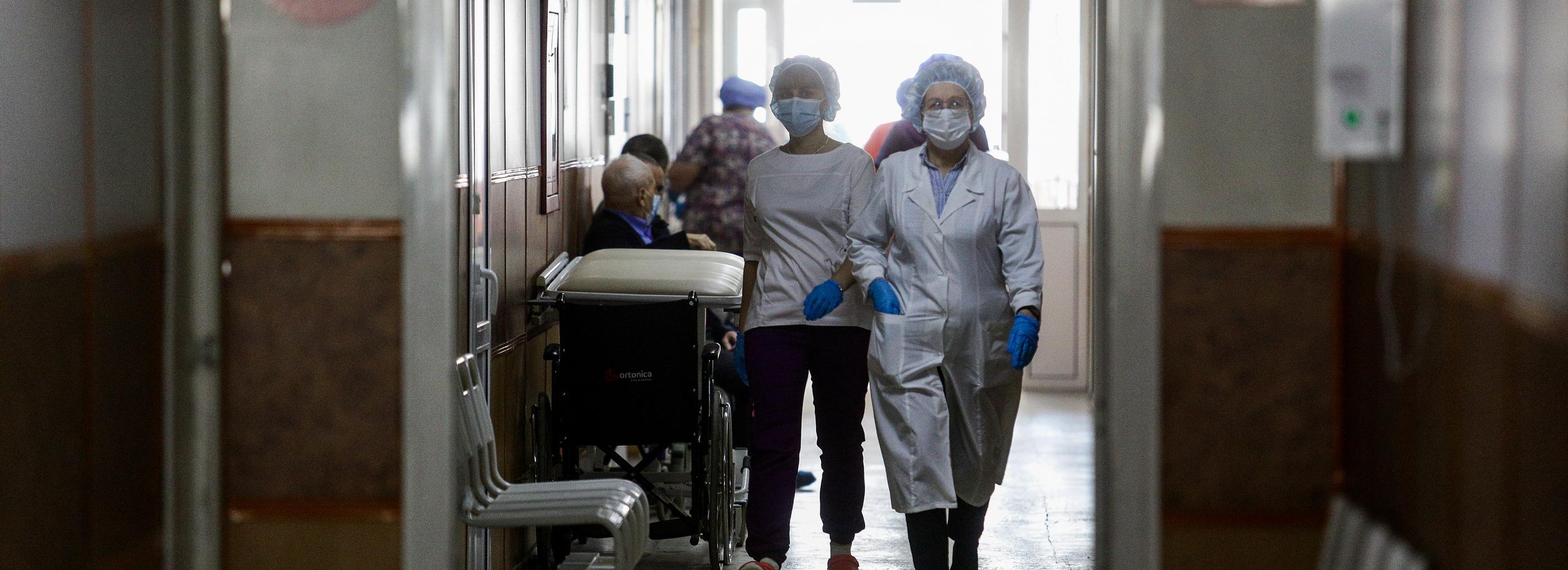 Кто рискует заполучить рак лёгкого — рассказал новосибирский онколог