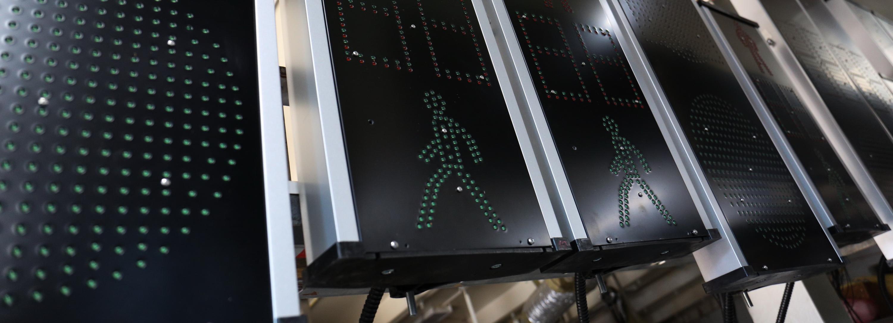 Пробки в Новосибирске объяснили отключёнными из-за БКД светофорами