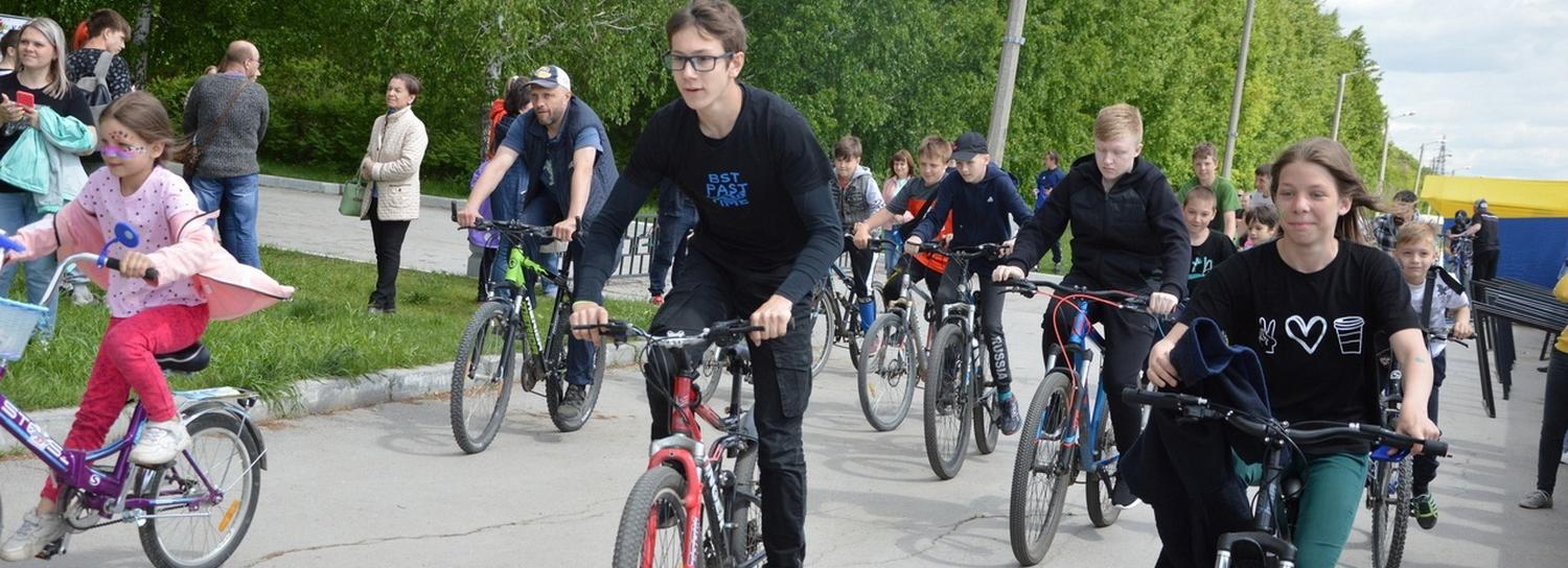 200 человек прокатились по ОбьГЭСу на велофестивале