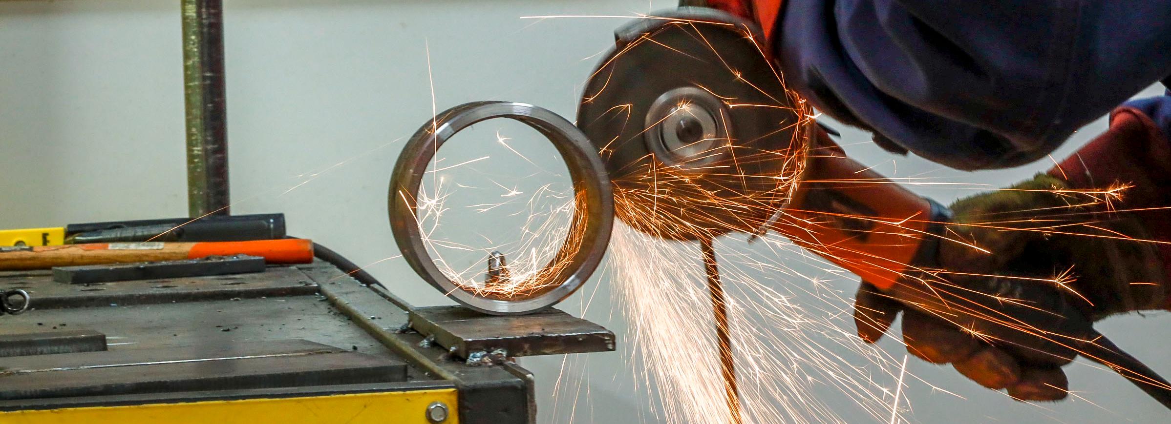 Оборудование для заводов ЖБИ и КПД начнут производить в Новосибирске