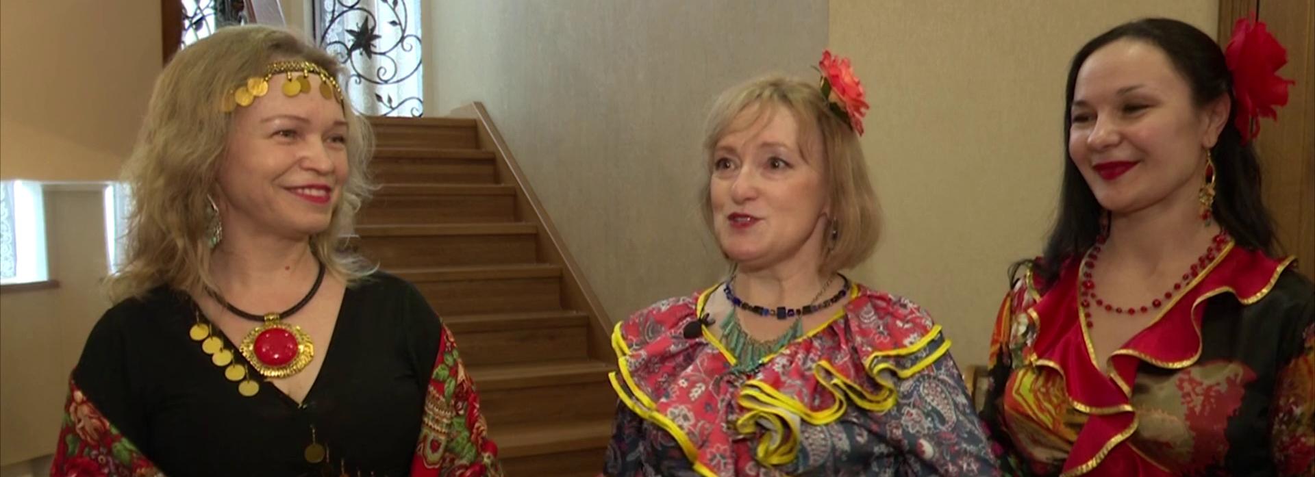 Громко и с душой отмечают Международный день цыган в Новосибирске