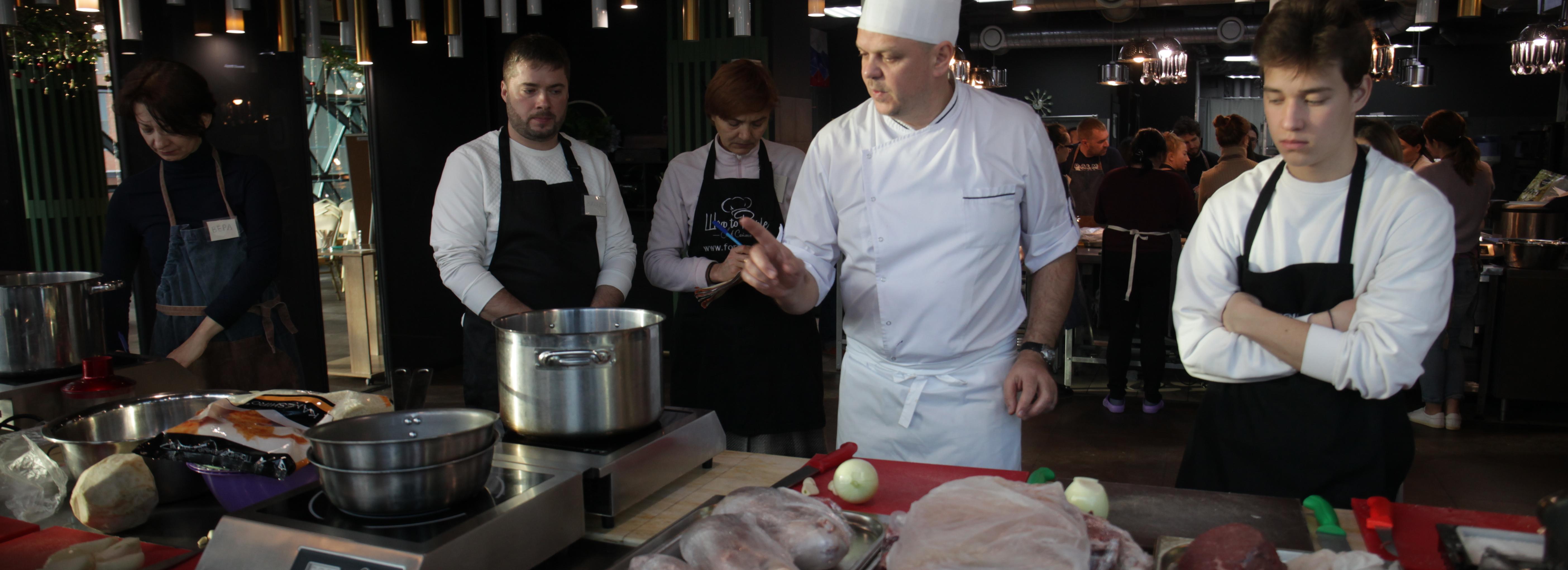 Самозанятых бесплатно научат готовить блюда из четырёх видов мяса