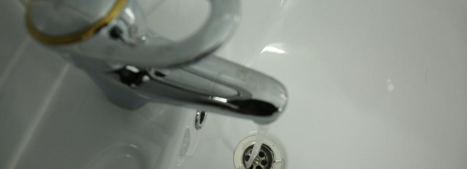 Где отключат горячую воду с 3 июля в Новосибирске — список улиц