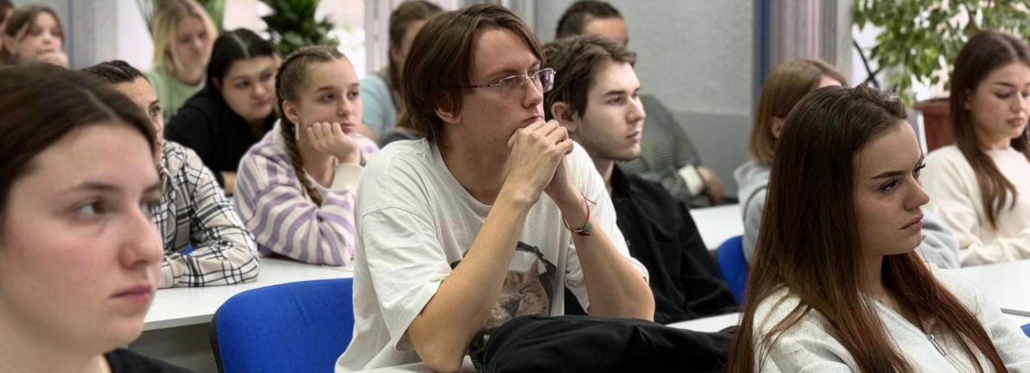 Участник СВО призвал студентов НГПУ задуматься о службе по контракту