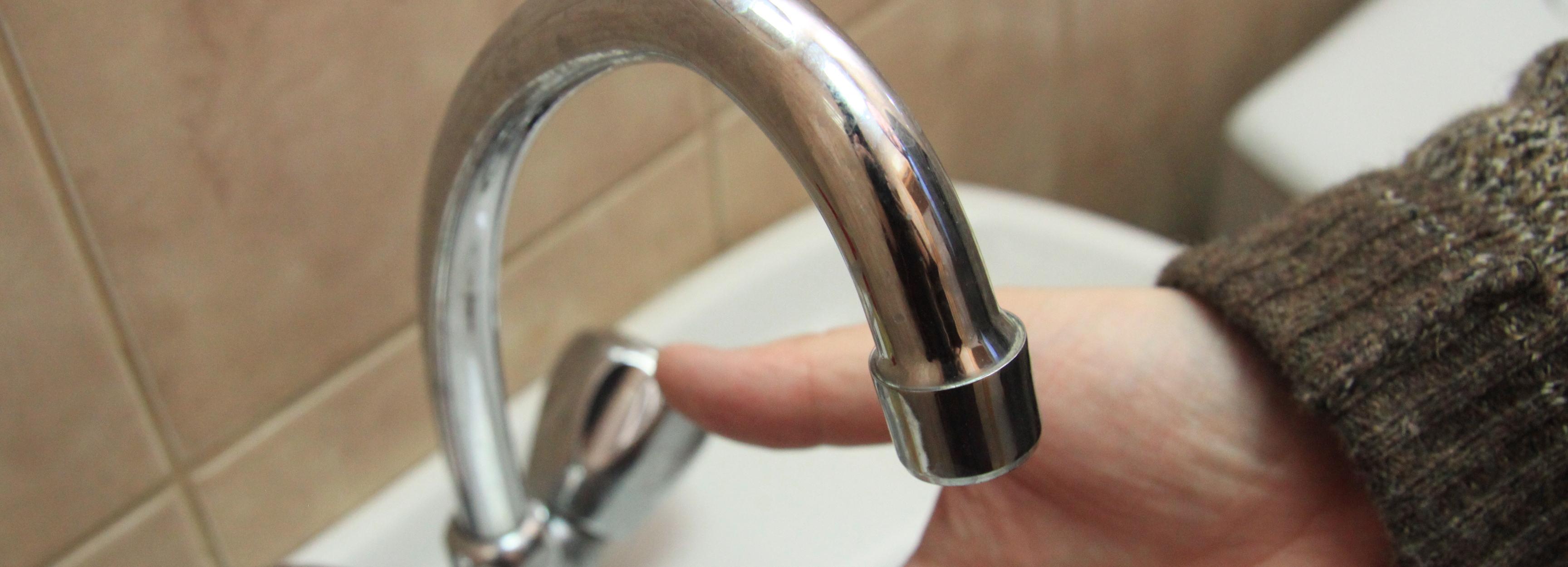 Робот Николай стал рассказывать об отключениях воды в Новосибирске