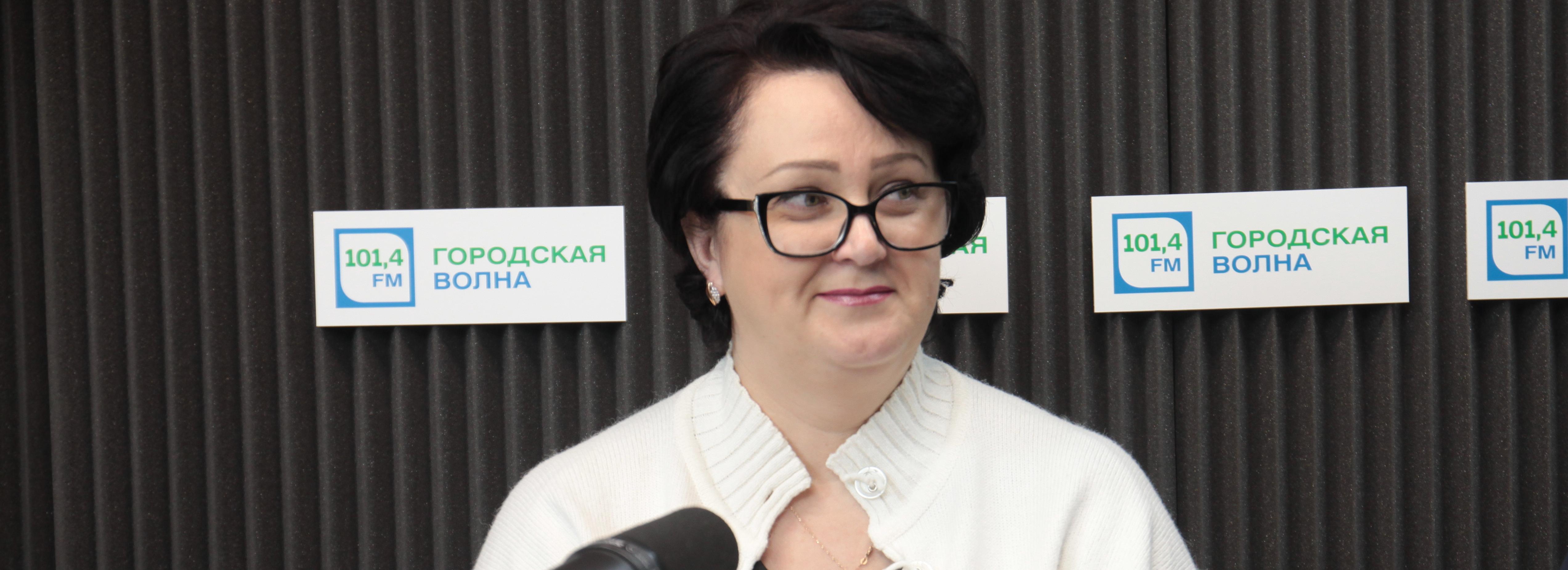 Ловить бродячих собак в Новосибирске хотят с помощью летающих шприцев