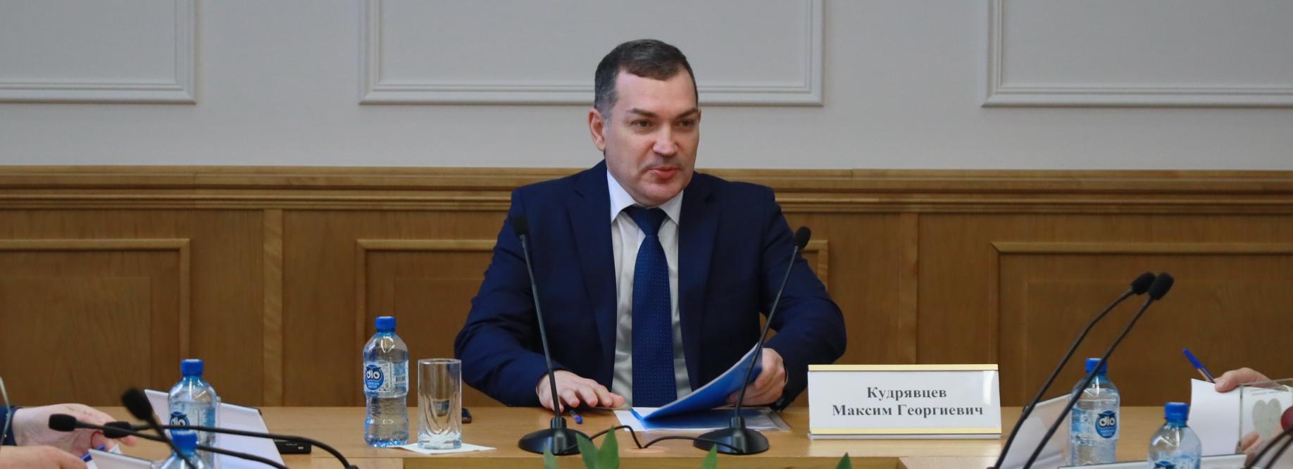 Мэр Кудрявцев поздравляет новосибирцев с Днём народного единства