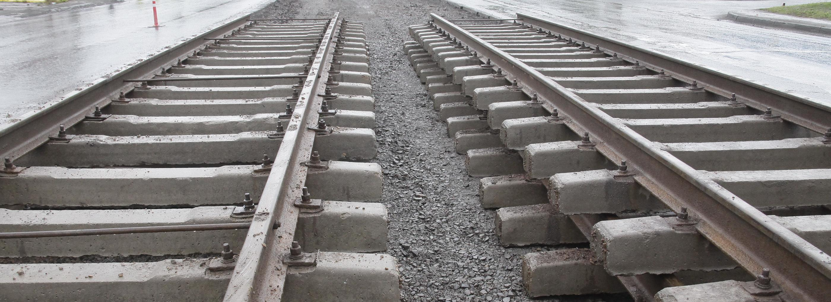 Четыре километра трамвайных путей заменят на улице Связистов